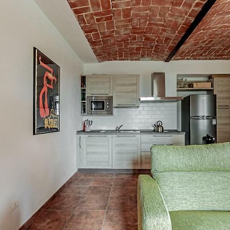 Modern Farmhouse Apartment Montabone Exterior foto
