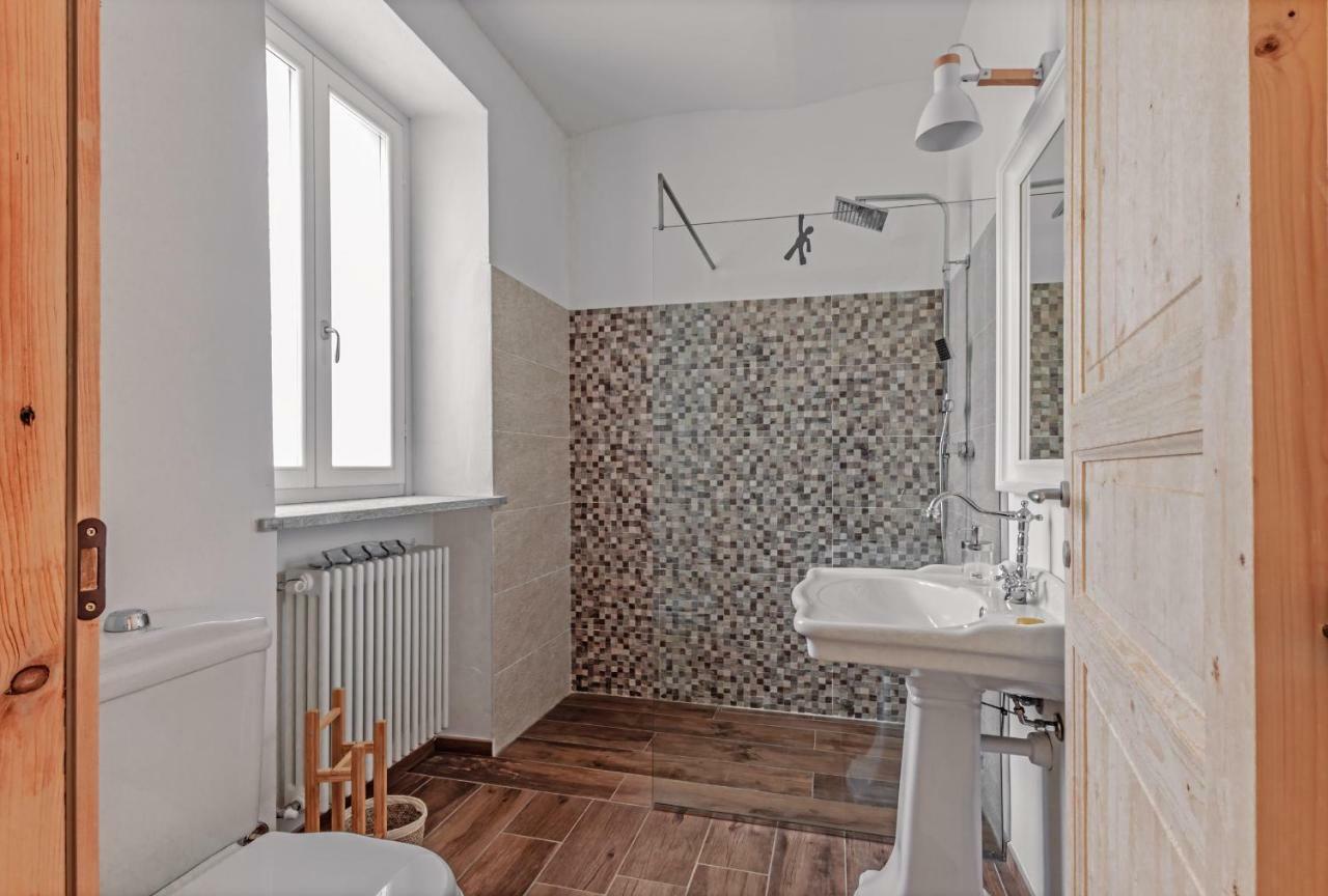 Modern Farmhouse Apartment Montabone Exterior foto